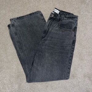 Abercrombie and Fitch Women’s High Rise Curve Love The Loose Jean